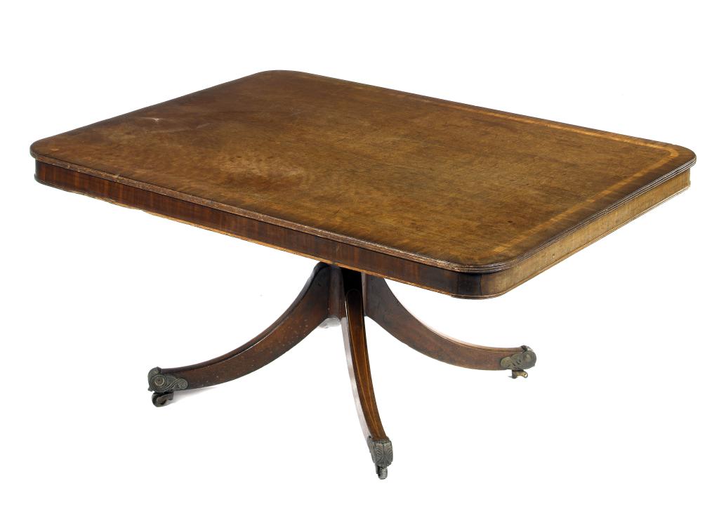 Appraisal: A GEORGE IV MAHOGANY BREAKFAST TABLE the crossbanded top on