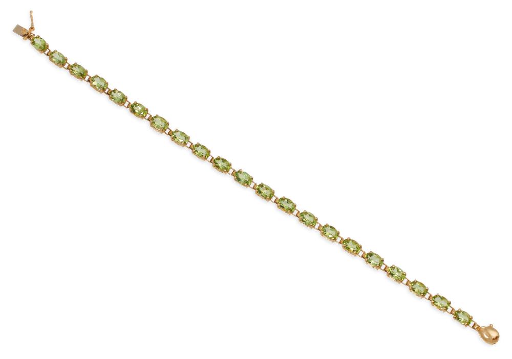 Appraisal: KT YELLOW GOLD PERIDOT BRACELET APPROX DWT KT YELLOW GOLD