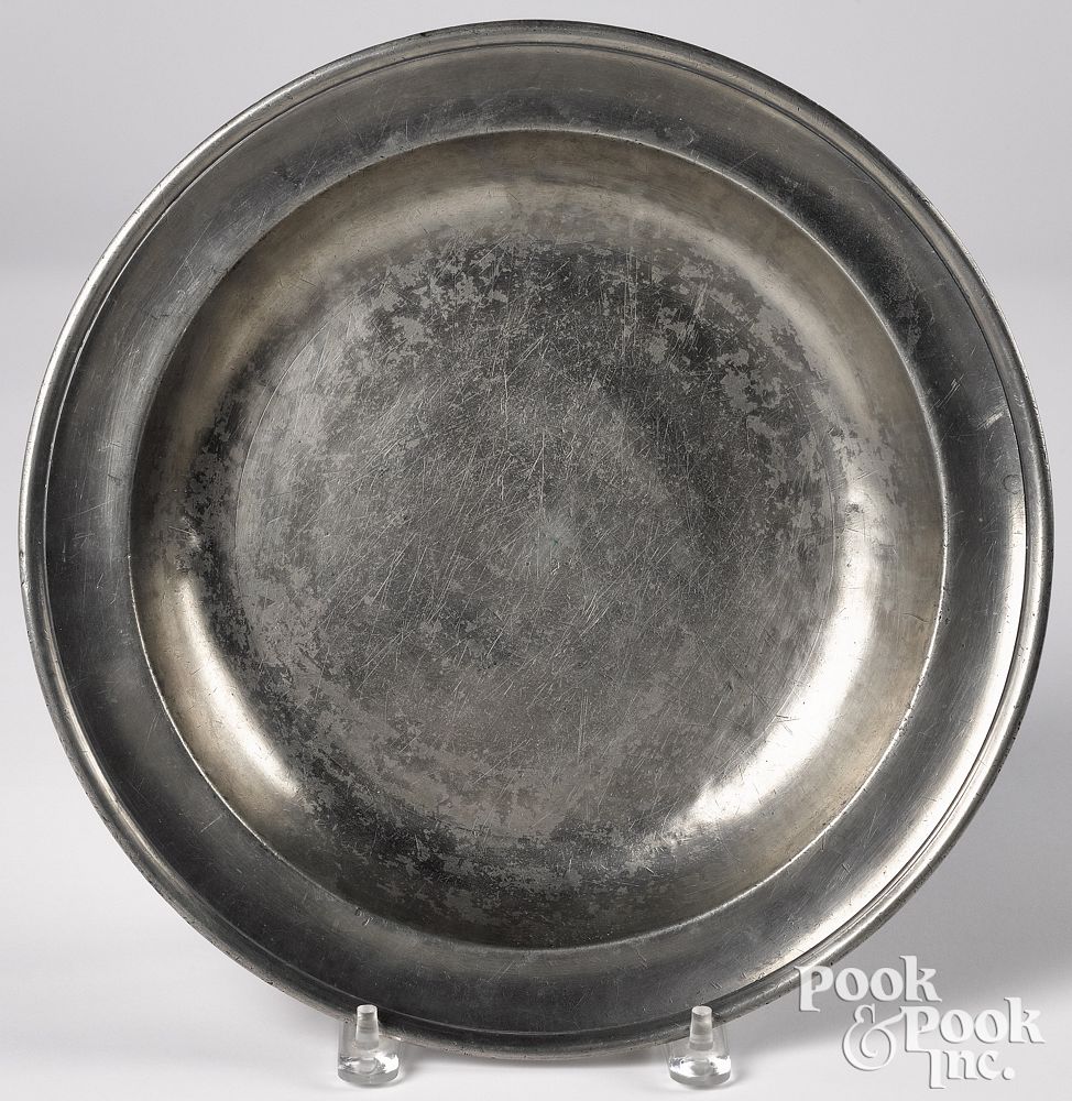 Appraisal: Connecticut or Maryland pewter deep dish ca Connecticut or Maryland