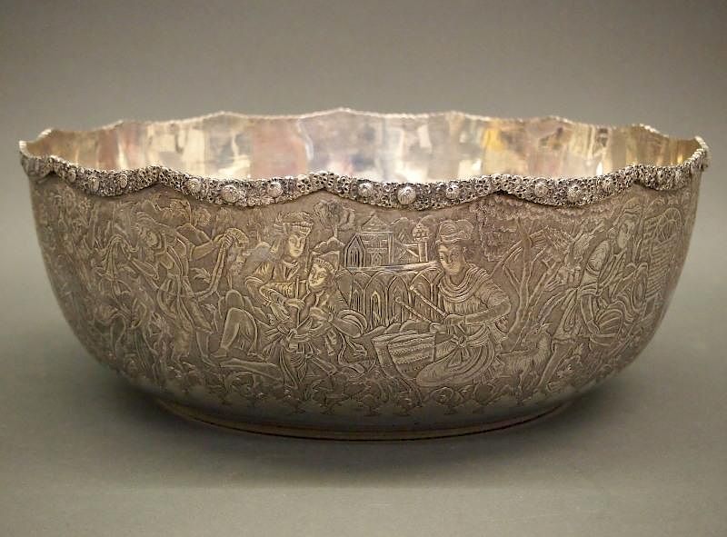 Appraisal: Iranian Silver bowl A th century Iranian Ghalam Zani Silver