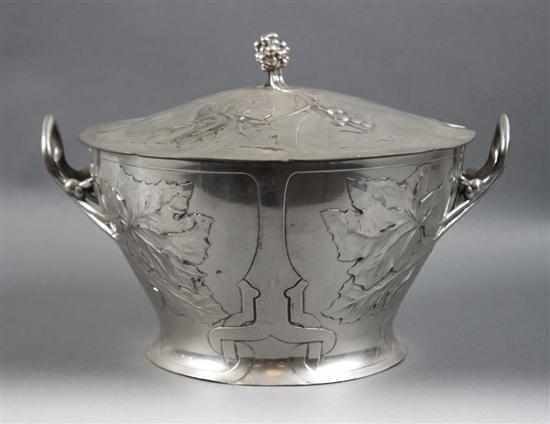 Appraisal: Kayserzinn Art Deco pewter covered soup tureen first quarter- th