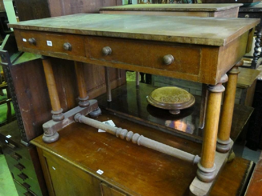 Appraisal: A Victorian mahogany washstand side table of rectangular form fitted