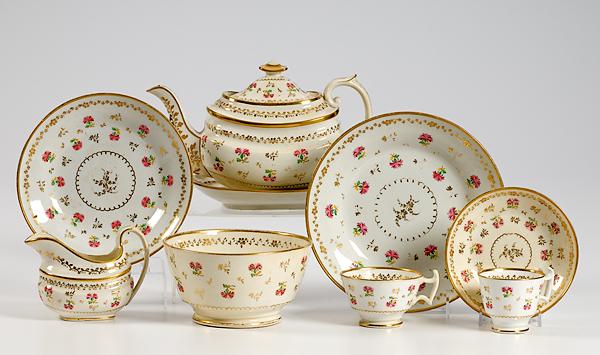 Appraisal: ENGLISH PORCELAIN TEA SERVICE English ca - pieces includes a