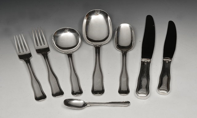 Appraisal: A GEORG JENSEN FIDDLE AND THREAD PATTERN SILVER CANTEEN consisting