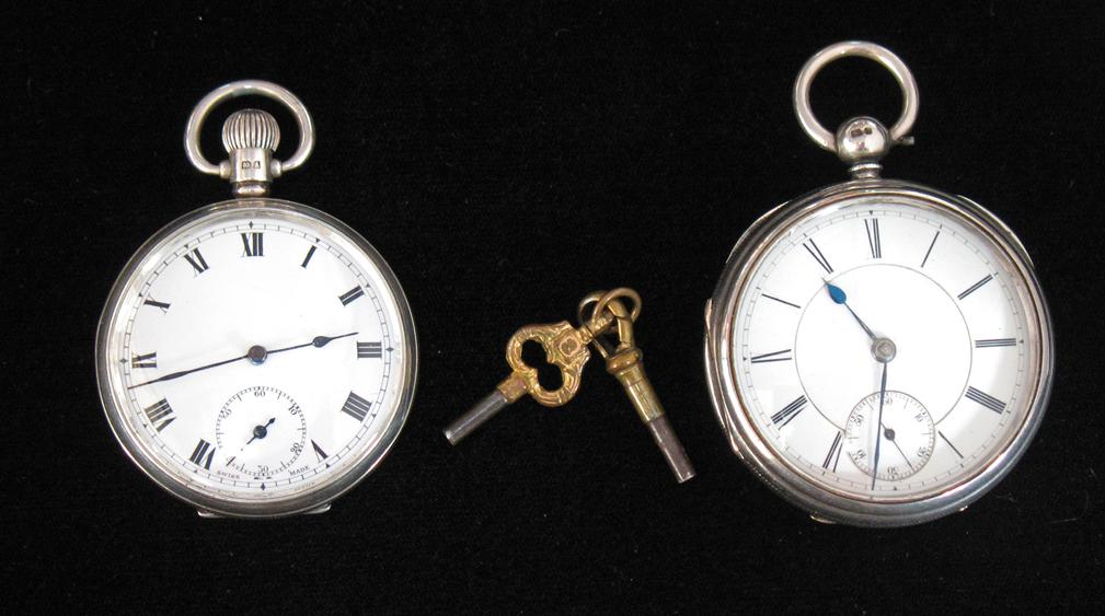 Appraisal: A VICTORIAN GENTLEMAN'S SILVER OPEN FACED POCKET WATCH the white