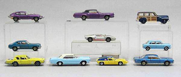 Appraisal: Dinky Toy cars An assortment of Dinky England model cars