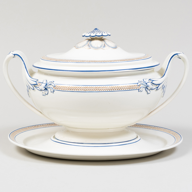 Appraisal: Wedgwood Creamware Tureen Cover and Underplate Impressed mark x x