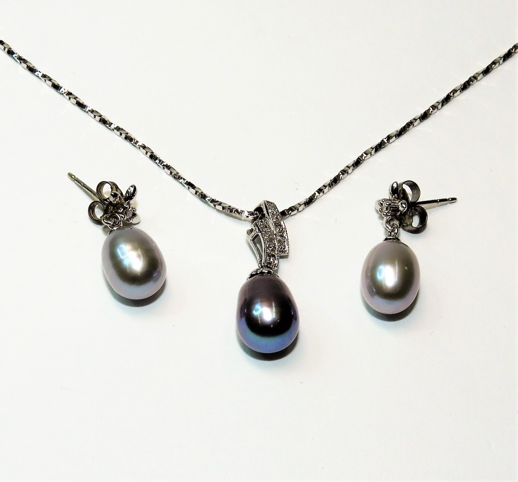 Appraisal: K WHITE GOLD SMOKEY PEARL NECKLACE EARRINGS China th Century