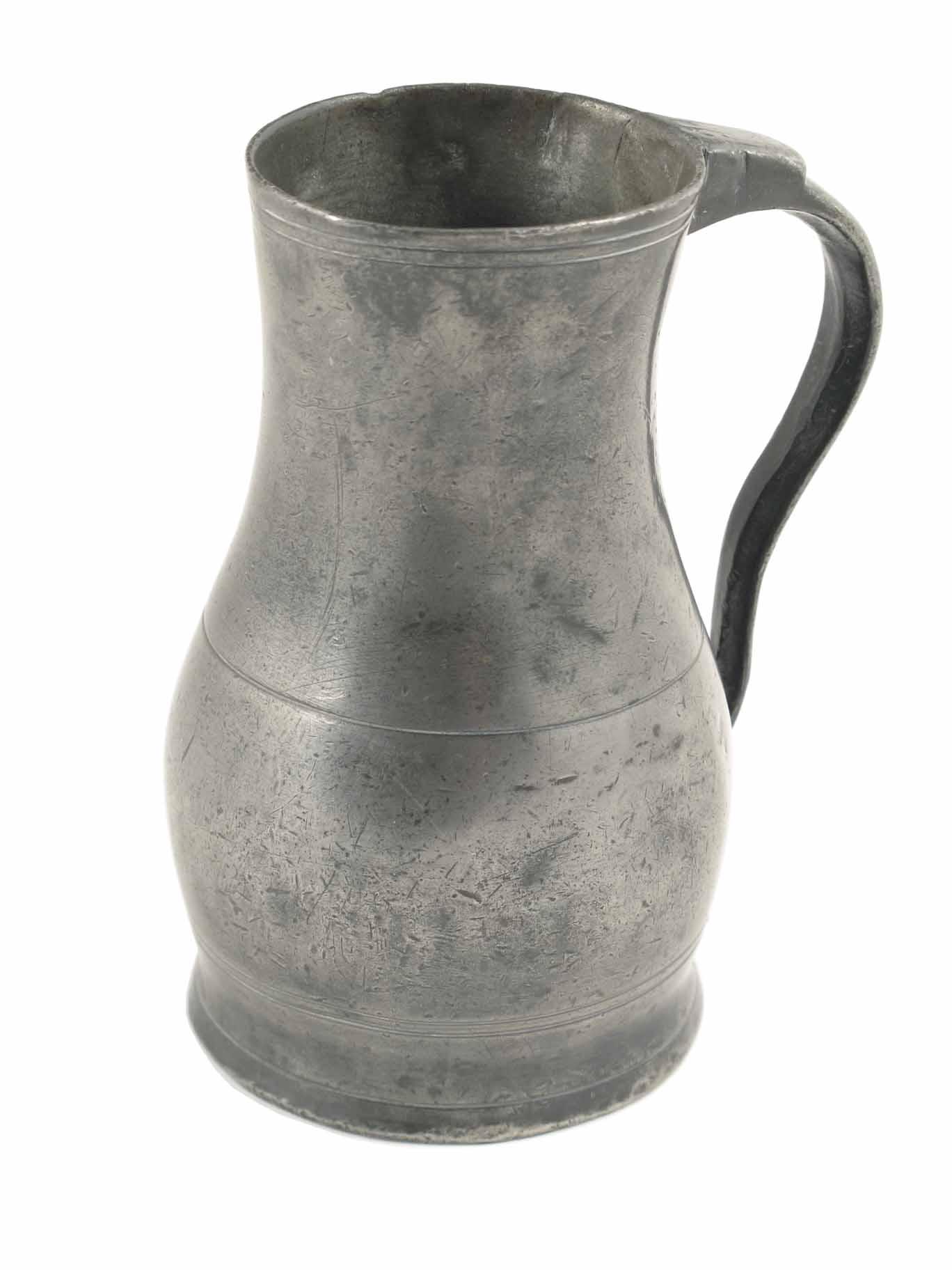 Appraisal: A late th century Jersey pewter lidless half pint measure