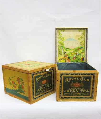 Appraisal: A PAIR OF TEA BOXES Royal Club Brand Japanese Tea