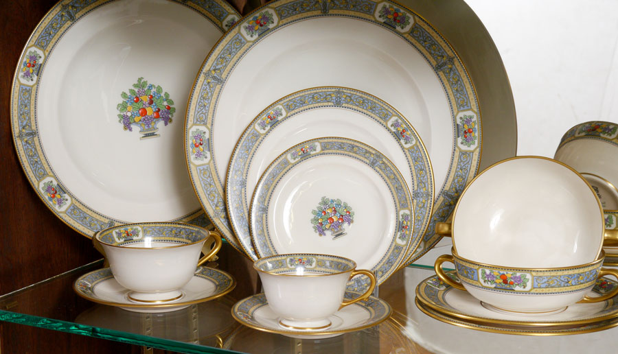 Appraisal: MORGAN BELLEEK ORIENT PATTERN CHINA SERVICE pieces to include each