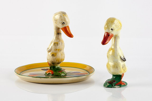 Appraisal: Clarice Cliff British - 'Crocus' duckling egg cup stand and