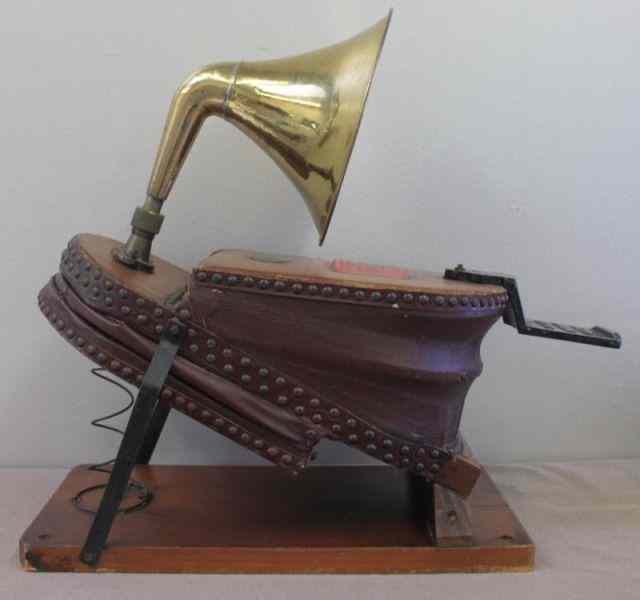 Appraisal: Antique Siebe Gorman and Co Ltd Bellows Fire HornLabeled From