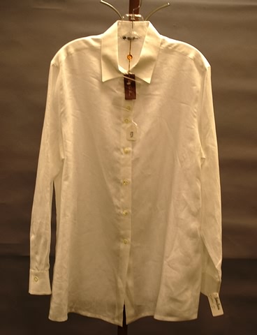 Appraisal: Loro Piana white linen long sleeve long top shirt Size