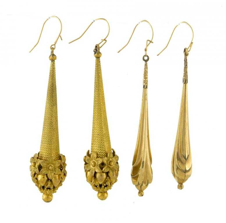 Appraisal: A PAIR OF VICTORIAN GOLD EARRINGS OF ATTENUATED FLORAL DESIGN