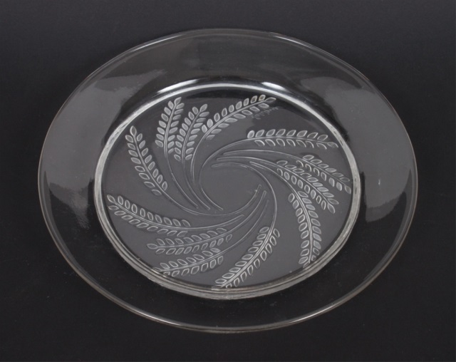 Appraisal: Set of Lalique crystal dessert plates each with parti-frosted swirled