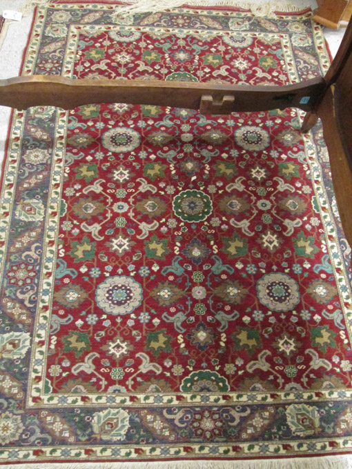 Appraisal: HAND KNOTTED ORIENTAL AREA RUG Persian overall stylized floral design