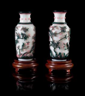 Appraisal: A Pair of Pink and Green Overlay White Peking Glass