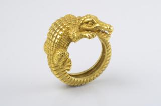 Appraisal: Kiekelstein Cord Alligator Gold Ring This K gold Alligator ring