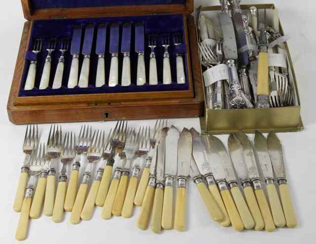 Appraisal: A quantity of electroplate cutlery including dessert knives and forks