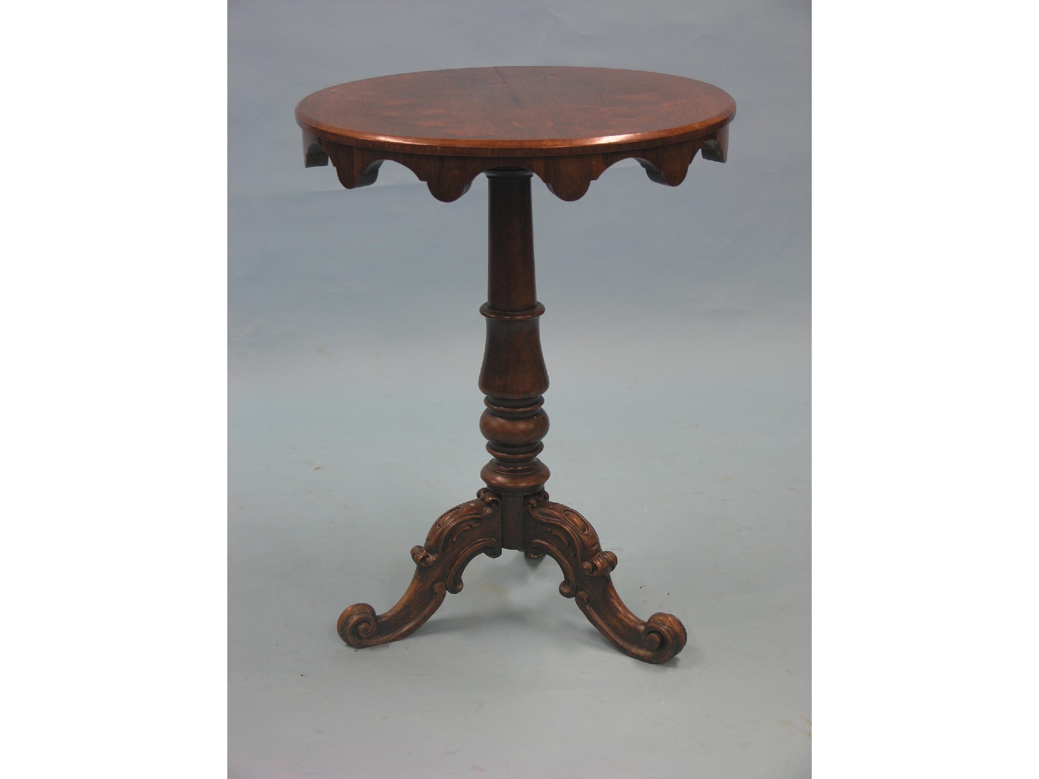 Appraisal: An early Victorian rosewood occasional table circular top with shaped