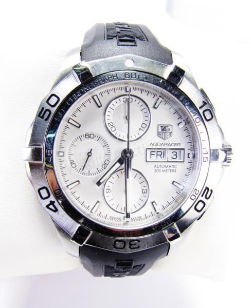 Appraisal: A gentleman's Tag Heuer Aquaracer chronograph watch with white dial