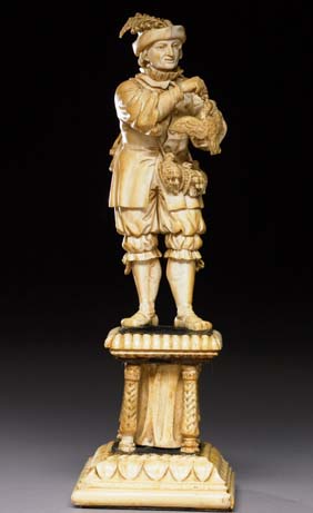 Appraisal: ANTIQUE CONTINENTAL IVORY FIGURE Antique Continental carved ivory figure of