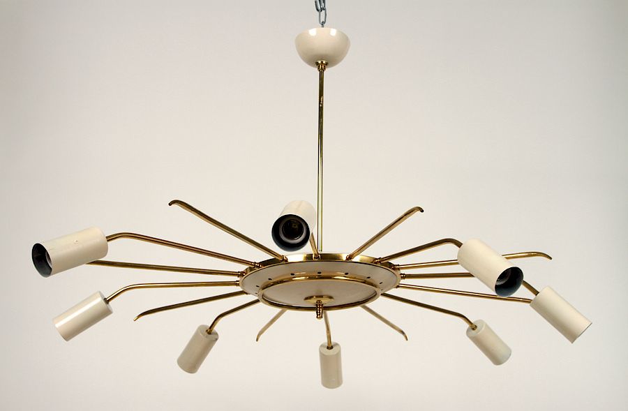 Appraisal: ITALIAN BRASS CHANDELIER MANNER GIO PONTI C An Italian eight