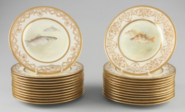 Appraisal: Set of dinner plates each plate decorated with gilt trim