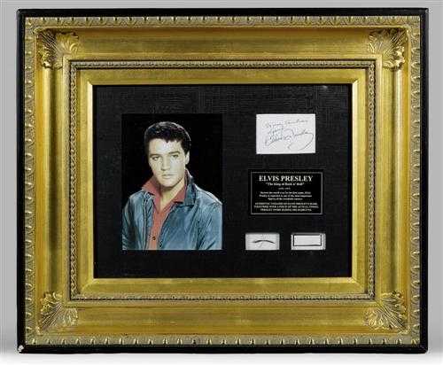 Appraisal: ELVIS PRESLEY - MEMORABILIA Cheveux et morceau du linge qui