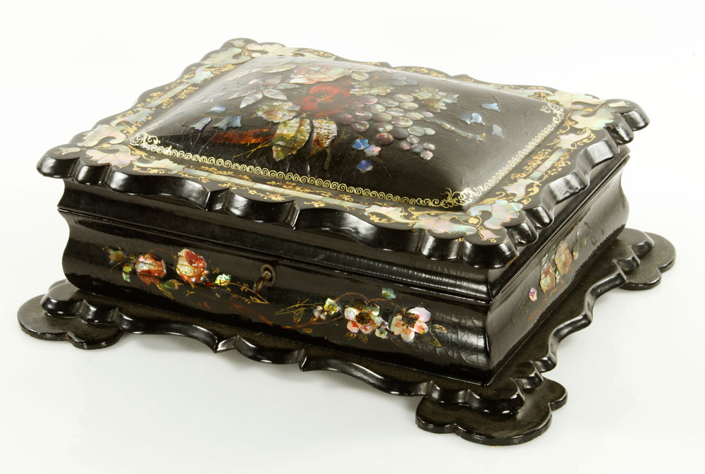 Appraisal: - th C Edwardian Inlaid Box th century Edwardian box