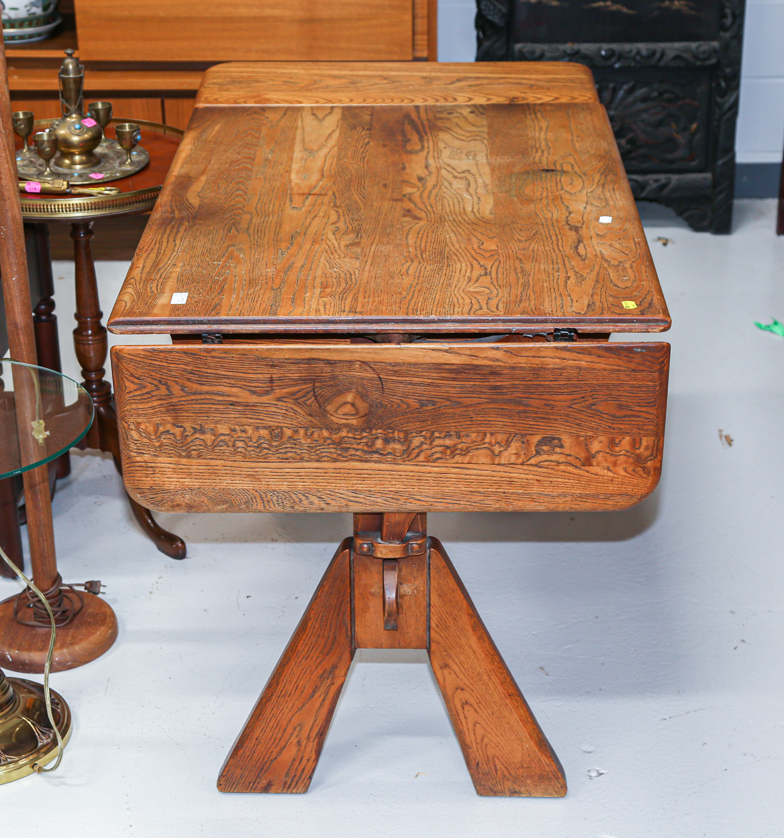 Appraisal: ELM DROPLEAF DINETTE TABLE st quarter th century with trestle