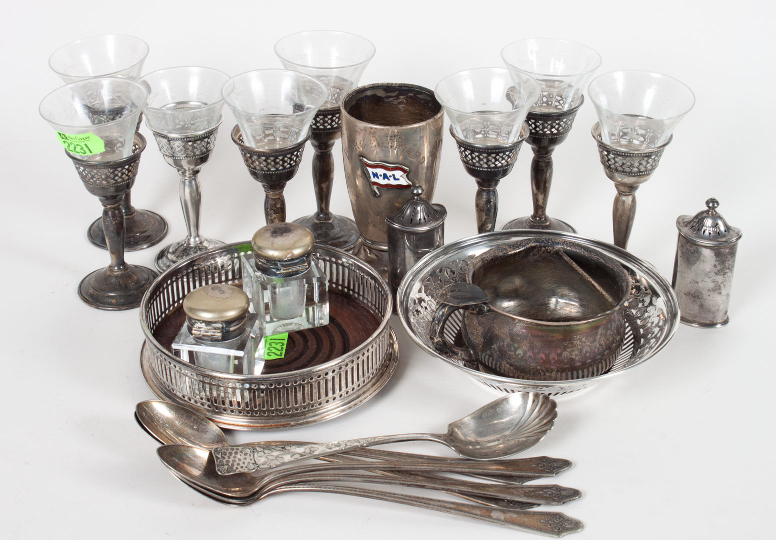 Appraisal: Group of American continental silver table items including Elgin reticulated