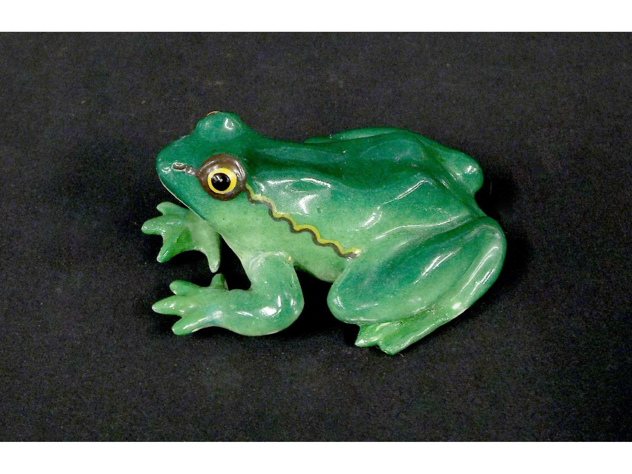 Appraisal: Small Dresden porcelain frog bearing a blue cross sword mark