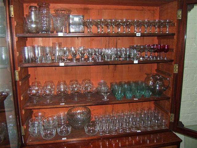 Appraisal: A large quantity of glassware including a set of twenty