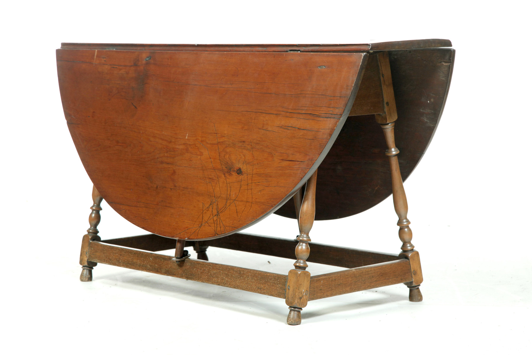 Appraisal: MASSACHUSETTS QUEEN ANNE BUTTERFLY TABLE Mid- th century mixed woods