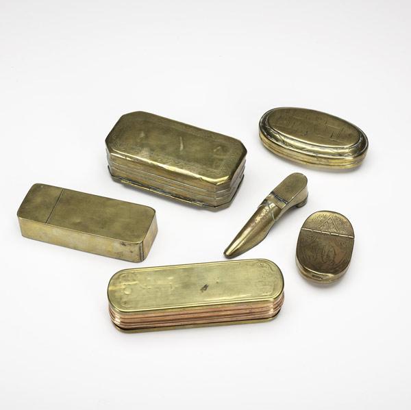 Appraisal: SNUFF BOXES Grouping of six in brass in various sizes