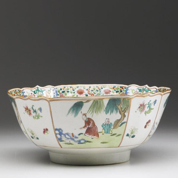 Appraisal: CHINESE EXPORT Deep bowl with scalloped rim decorated with Asian