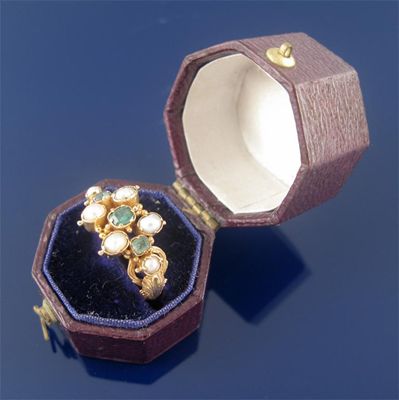 Appraisal: A George III emerald and pearl ring case size L