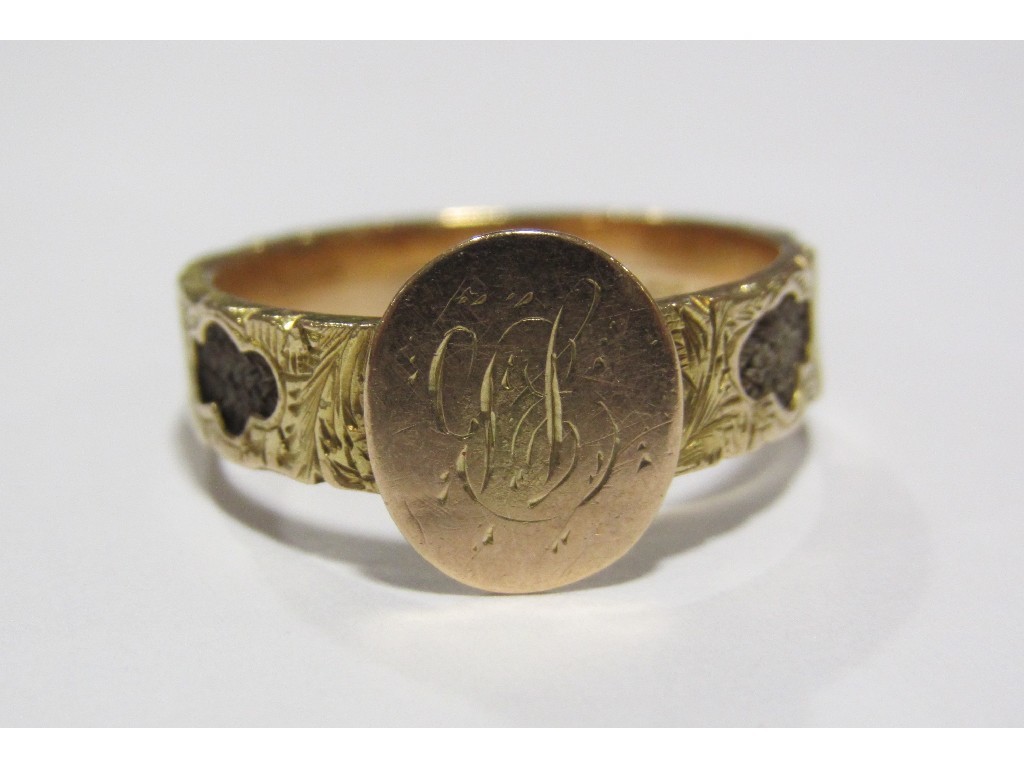 Appraisal: Victorian ct gold mourning ring