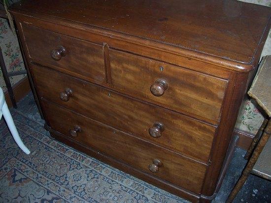 Appraisal: A Victorian mahogany chest the rectangular top with moulded edge