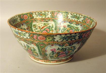 Appraisal: Chinese porcelain Rose Medallion bowl late th century Enameled in