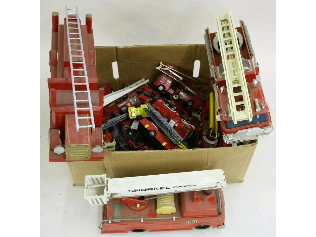 Appraisal: Selection of fire engines including Corgi Matchbox and Lone star