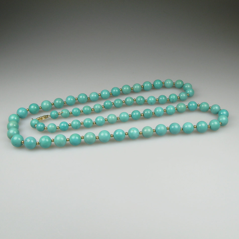 Appraisal: Single Graduated Strand Of Turquoise Beads mm to mm with