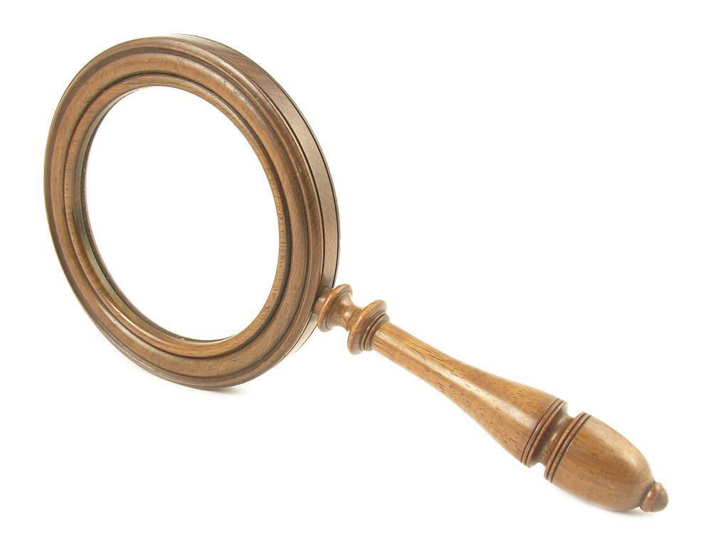 Appraisal: A th century turned rosewood magnifying glass