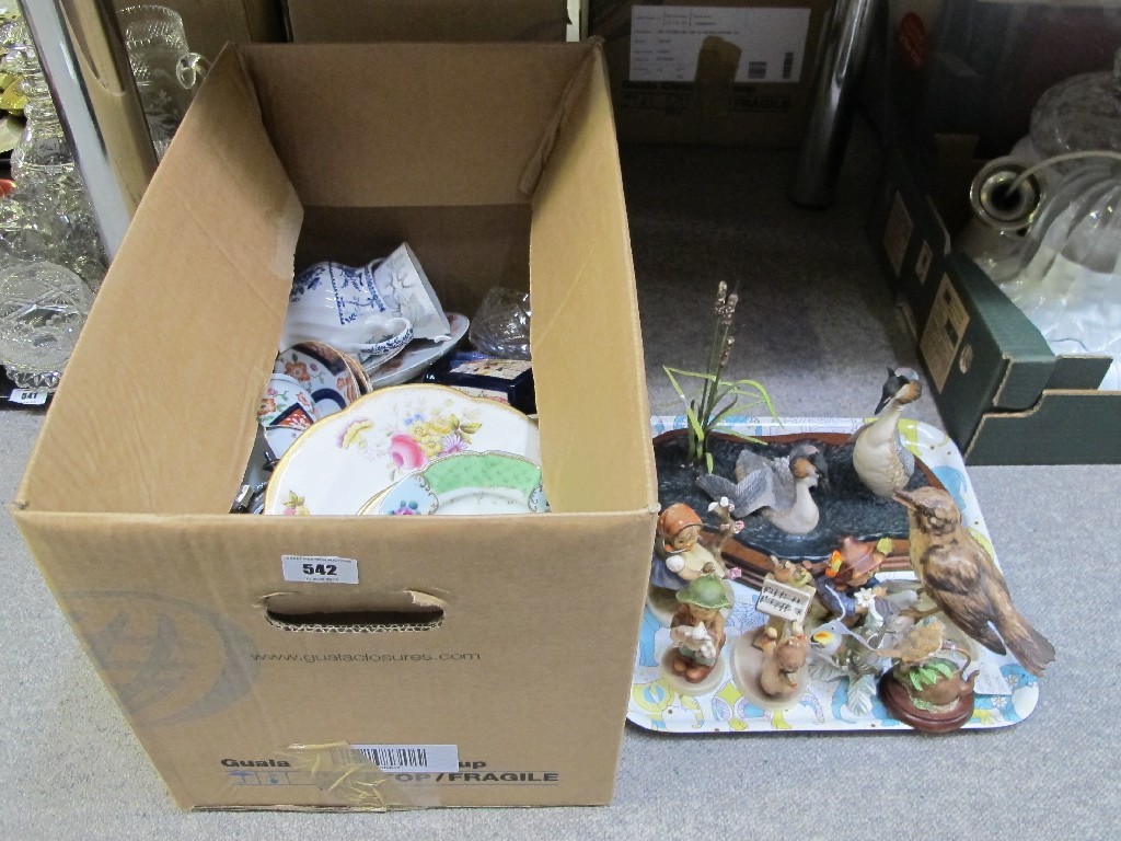 Appraisal: A lot comprising a box and tray of assorted ceramics