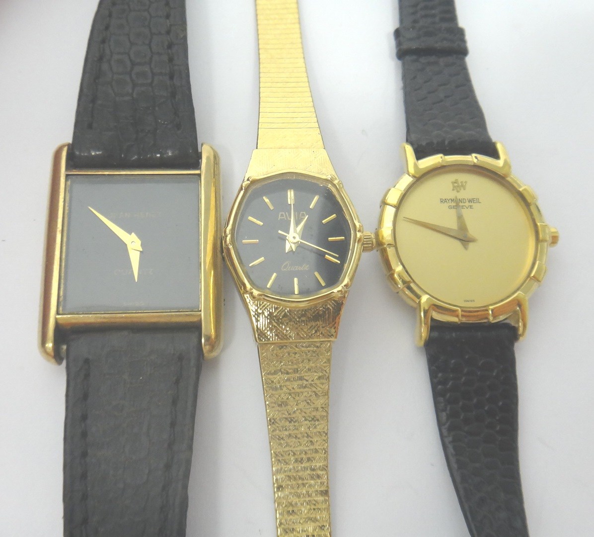 Appraisal: A lady's ct gold rectangular cased Jean Renet Quartz wristwatch