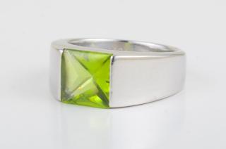 Appraisal: Cartier Peridot Ring K white gold with peridot ring Signed