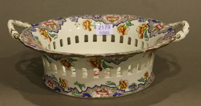 Appraisal: A Spode circular two-handled pierced basket circa the centre transfer