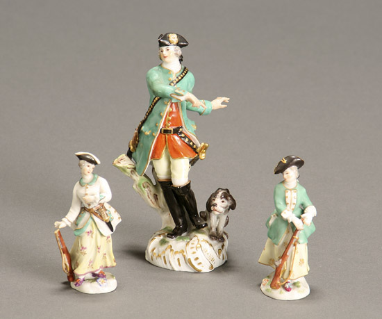 Appraisal: Two Meissen Figures of Lady Soldiers and a Male Soldier